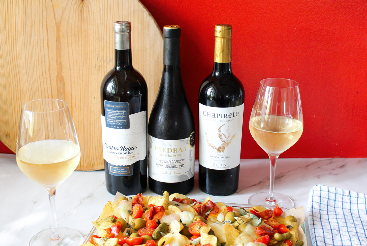 Crisp Charcuterie Boards: How to Make the Trendiest Snack with Rueda Verdejo